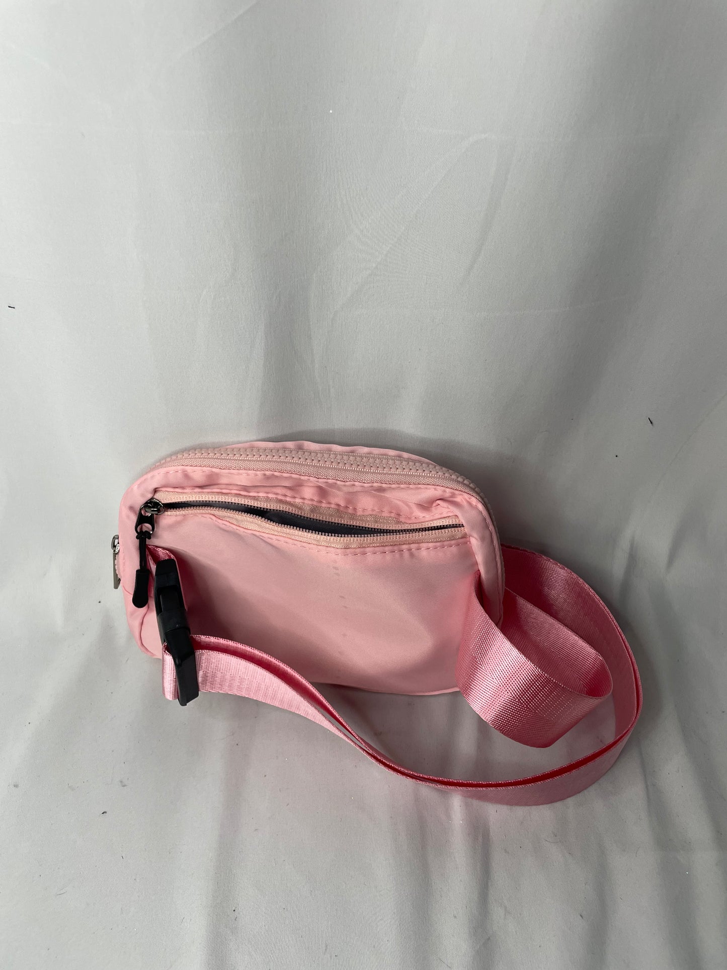 Trendy Athletic Crossbody/fanny pack